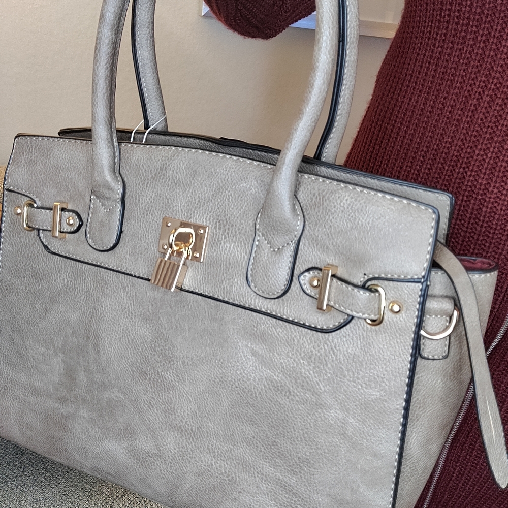 Bag bundle - Picture 2 of 15